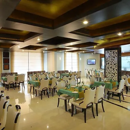 Hotel Port Palace Kovalam-3